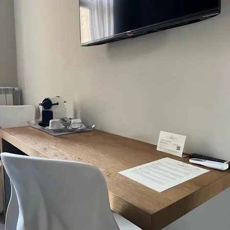 Catania Rooms 4* كاتانيا