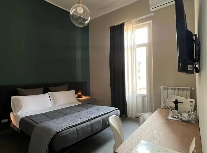 Bed & Breakfast Catania Rooms 4*