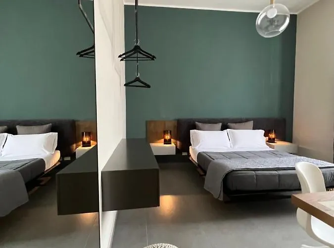 Catania Rooms Bed & Breakfast 4*